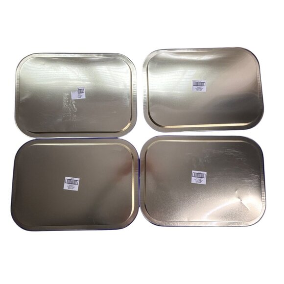 Set Of 4 Vintage Christmas Holiday Trays With Winter Village Design - Picture 2 of 5